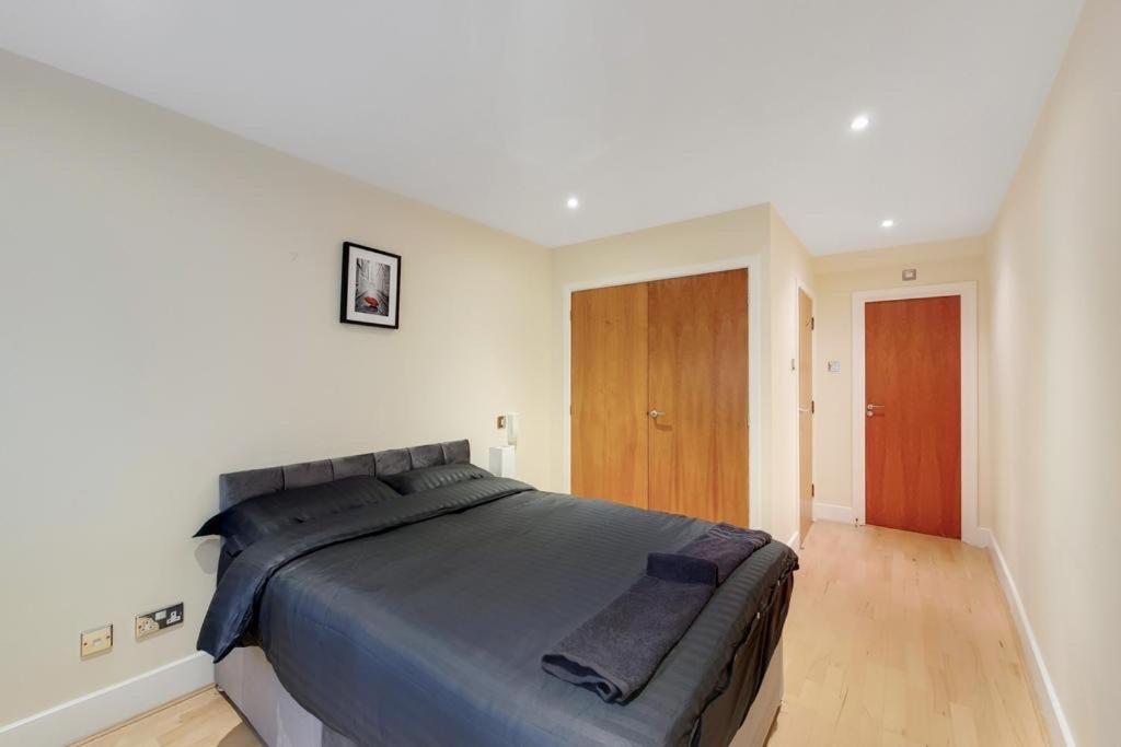 Apartment In The Heart Of 런던 외부 사진